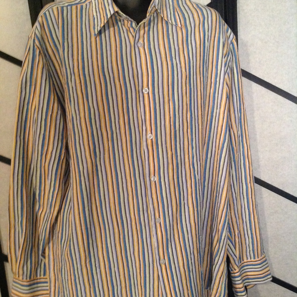 Linea Dome Button Down Shirt